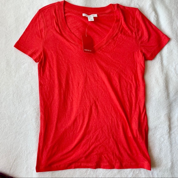 5 piece set Forever 21 tee & cami set size S - Picture 2 of 8